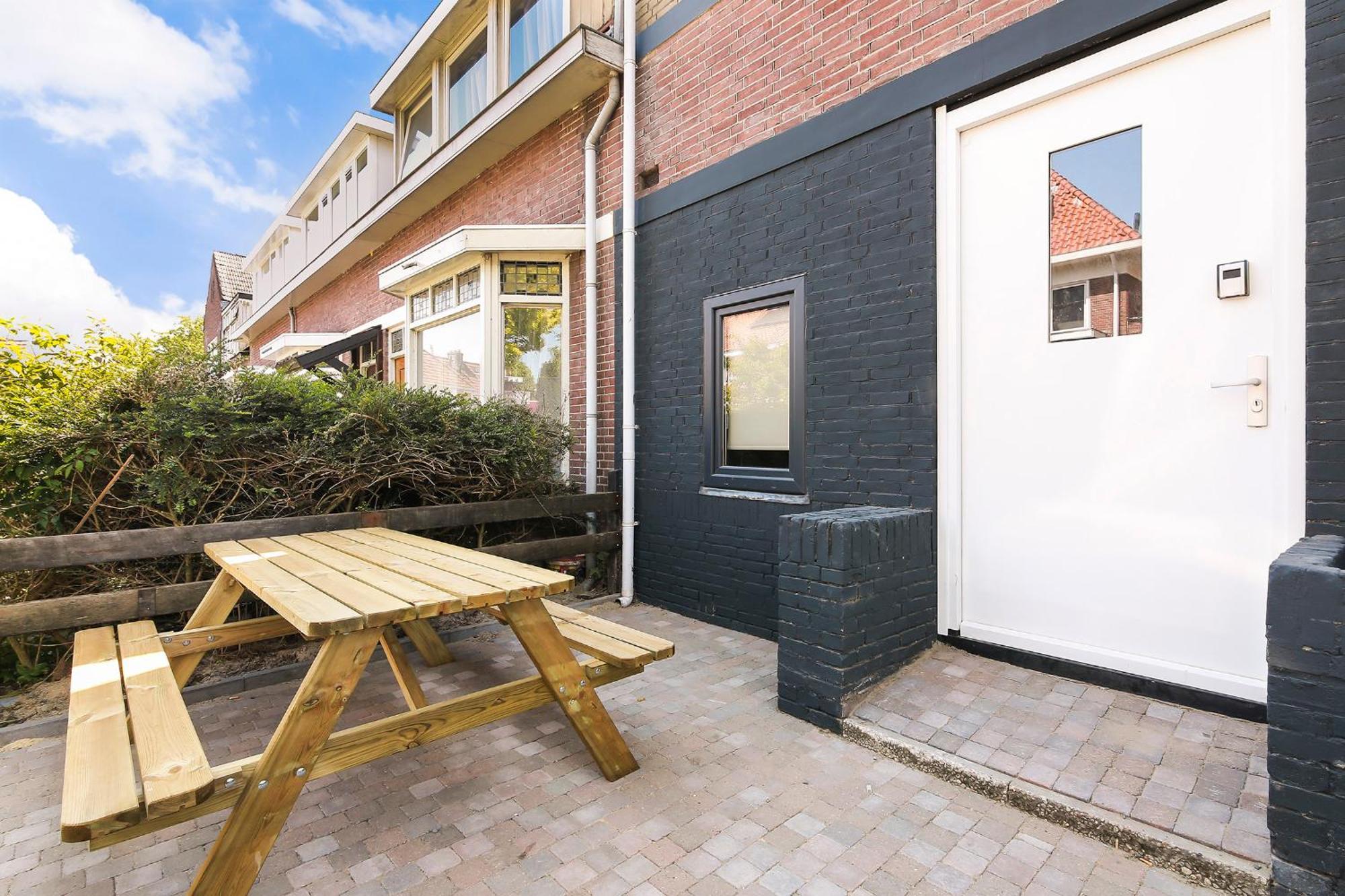 City Apartments Leeuwarden Esterno foto